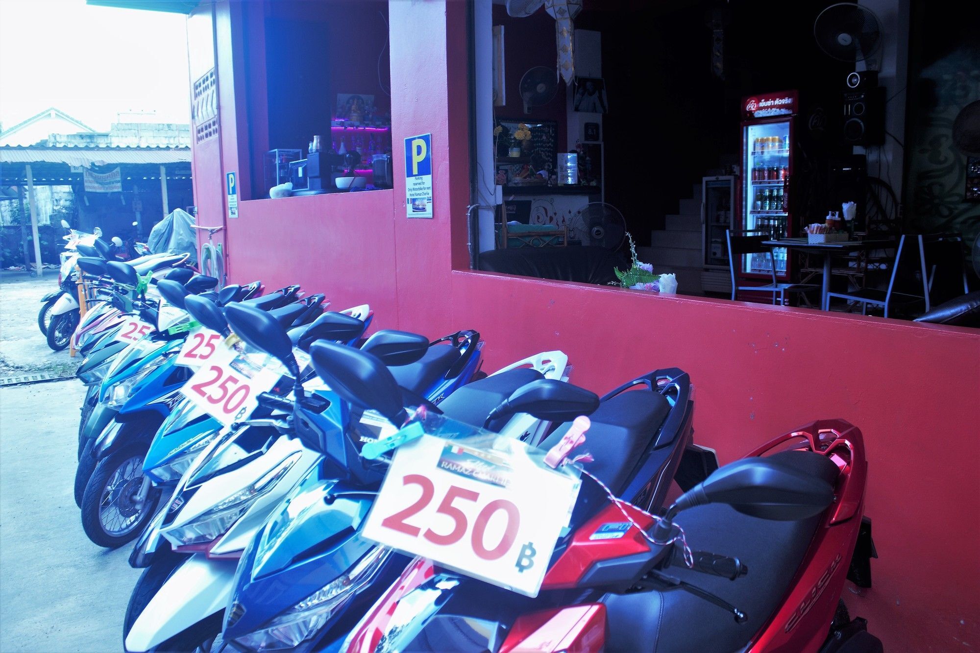 Ramaz Hotel Patong Esterno foto